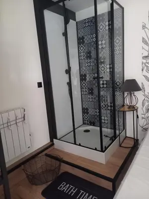 Salle de bains dans l'établissement L'appart des mésanges