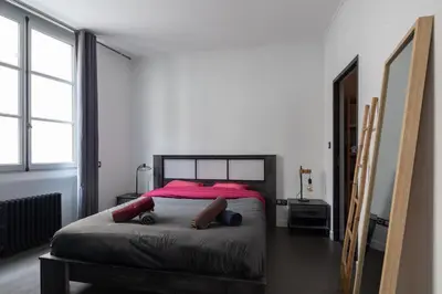 Un ou plusieurs lits dans un hébergement de l'établissement Appartement spacieux au cœur d'Angers étage 1 - 6 personnes