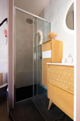 Salle de bains dans l'établissement Appartement spacieux au cœur d'Angers étage 2 - 6 personnes