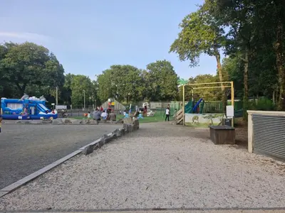 Aire de jeux pour enfants de l'établissement Superbe Mobil home proche de l'Océan