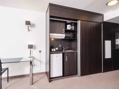 Cuisine ou kitchenette dans l'établissement Westotel Life Nantes Carquefou