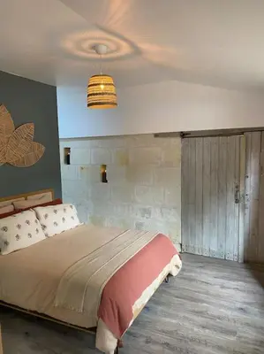 Un ou plusieurs lits dans un hébergement de l'établissement Maison - Brissac Quincé Centre