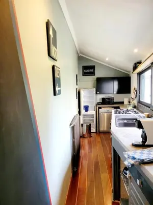 Cuisine ou kitchenette dans l'établissement La maison de Jade