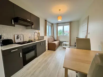 Cuisine ou kitchenette dans l'établissement Domaine des 5 Roses - Rose Blanche