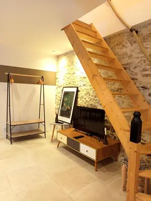 Télévision ou salle de divertissement dans l'établissement Escale - Maison - Nantes aéroport