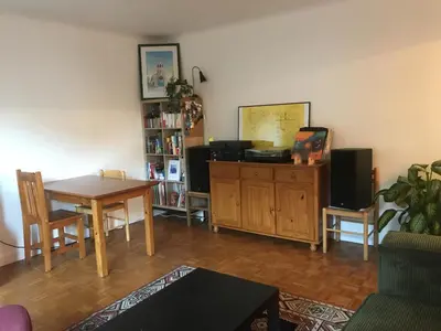 Télévision ou salle de divertissement dans l'établissement Appartement proche Quai de la Fosse