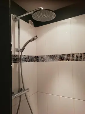 Salle de bains dans l'établissement Le Cottage