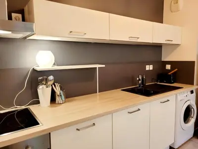 Cuisine ou kitchenette dans l'établissement Lil Bretech