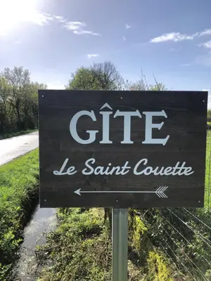 Certificat, récompense, panneau ou autre document affiché dans l'établissement Gîte le Saint Couette 4 étoiles, charme & confort chic