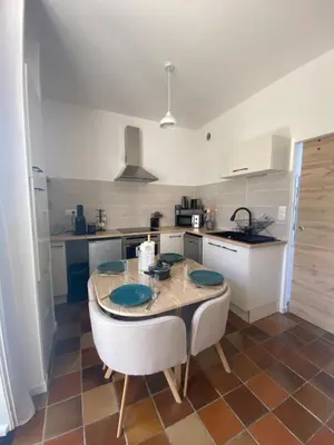 Cuisine ou kitchenette dans l'établissement L'Origami - Domaine de la Houblette