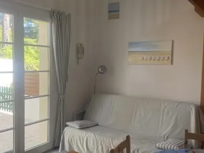 Un ou plusieurs lits dans un hébergement de l'établissement Maison accueillante à Saint Jean de Monts avec piscine collective - FR-1-323-553