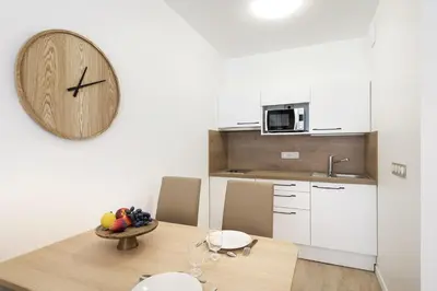 Cuisine ou kitchenette dans l'établissement OVELIA Angers - Les Jardins d'Arborescence