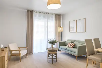 Coin salon dans l'établissement OVELIA Angers - Les Jardins d'Arborescence