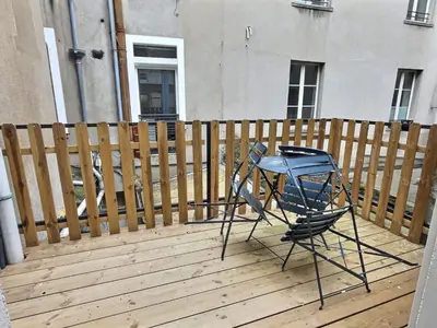 Balcon ou terrasse dans l'établissement Plein centre 8pers 4ch 2sdb, Terrasse, billard Angers ROE