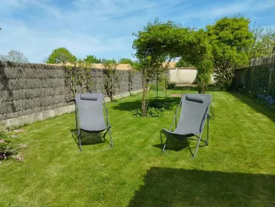 Jardin de l'établissement Gîte ARDELAY et son jardin, 10 min du Grand Parc