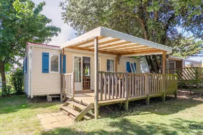 Bâtiment de le camping