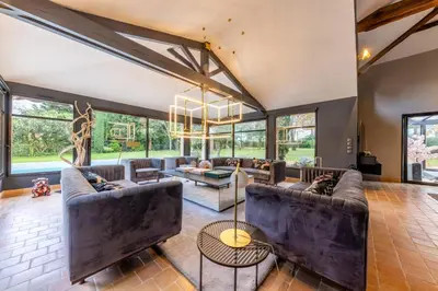 Coin salon dans l'établissement Manoir de L'AUBINIERE