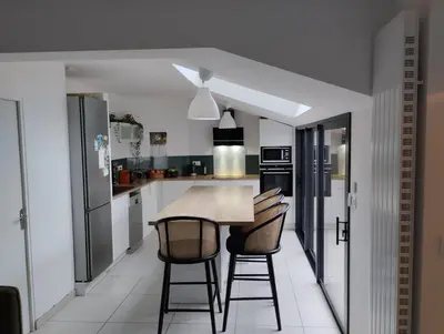 Cuisine ou kitchenette dans l'établissement Appartement spacieux 2 Pers- 4 Max