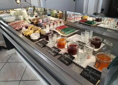 Nourriture dans l'hôtel ou à proximité