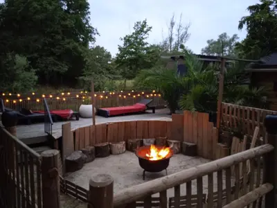 Jardin de l'établissement Evasion insulaire mystérieuse