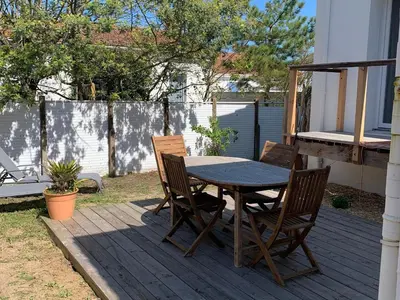 Jardin de l'établissement Maison moderne avec clim, jardin et parking, proche plage Noirmoutier - FR-1-426-565