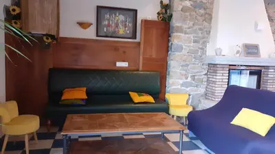 Coin salon dans l'établissement La Maison Des Landes