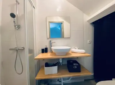 Salle de bains dans l'établissement Joli Duplex - centre ville - Verde