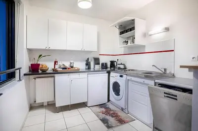 Cuisine ou kitchenette dans l'établissement Mail Pablo Picasso BIS -Parking