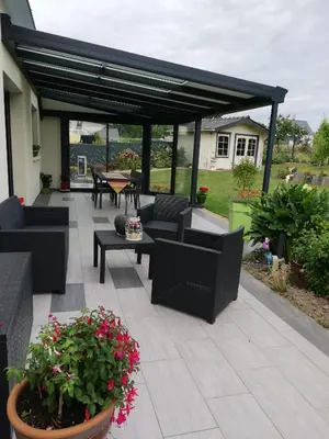 Coin salon dans l'établissement Villa Lou Ann