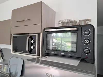 Cuisine ou kitchenette dans l'établissement Maison charmante 4 pers. calme, proche forêt, terrasse, parking - FR-1-323-560