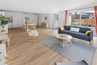 Coin salon dans l'établissement La Catinou - Maison confortable et spacieuse