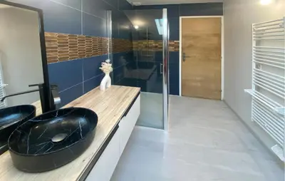 Cuisine ou kitchenette dans l'établissement Jolie Maison