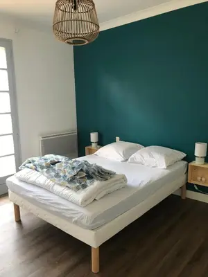 Un ou plusieurs lits dans un hébergement de l'établissement Maison de famille de 150 m2 à 15 minutes de la mer
