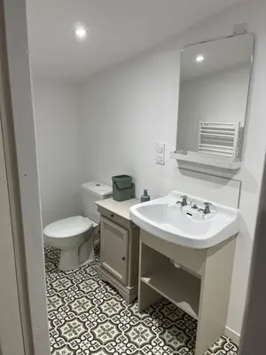 Salle de bains dans l'établissement Chez Marie et Dany