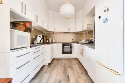 Cuisine ou kitchenette dans l'établissement Face à l'océan, belle maison spacieuse pour 6