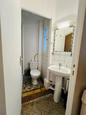 Salle de bains dans l'établissement Casa Gare