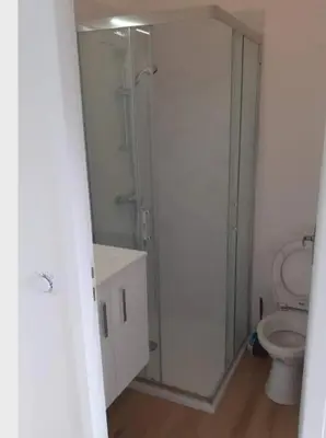 Salle de bains dans l'établissement Studio tout equipé