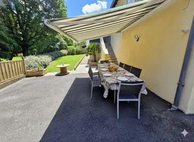 Jardin de l'établissement Maison Le Baron 13pers Tiffauges proche Puy du Fou