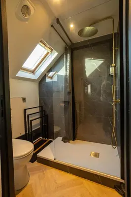 Salle de bains dans l'établissement Le Glam Divin