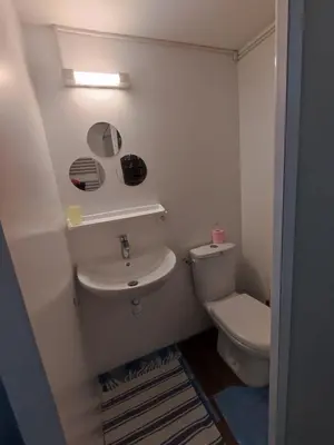 Salle de bains dans l'établissement Studio avec terrasse