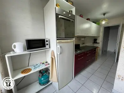 Cuisine ou kitchenette dans l'établissement Charmant gîte à Saint-André-Goule-d'Oie proche Puy du Fou - FR-1-426-570