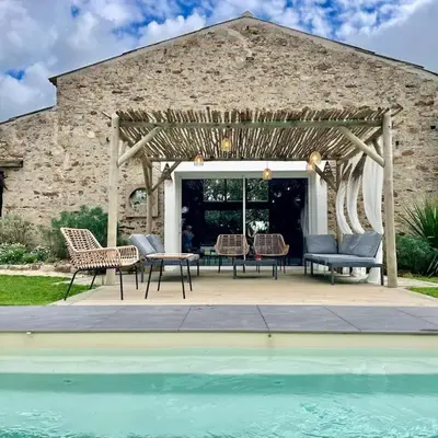 Demeure avec piscine