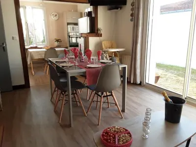 Cuisine ou kitchenette dans l'établissement Maison du pêcheur, forêt et océan