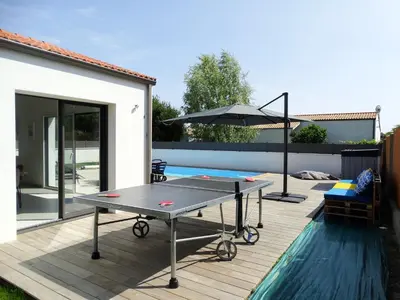 Piscine de l'établissement Maison 6 avec piscine chauffée à St-Hilaire ou située à proximité
