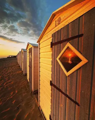 Lever ou coucher de soleil vu de l'appartement ou à proximité