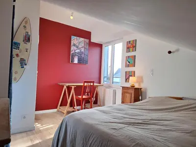 Un ou plusieurs lits dans un hébergement de l'établissement Maison St Marc bord de mer proche plage