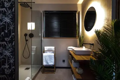 Salle de bains dans l'établissement Suite avec jacuzzi - Le Boudoir de la Loire
