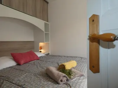 Un ou plusieurs lits dans un hébergement de l'établissement Maison à Fromentine, 60m², 5 personnes - FR-1-540-313