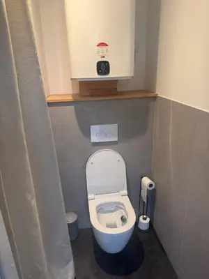Salle de bains dans l'établissement Studio avec accès indépendant