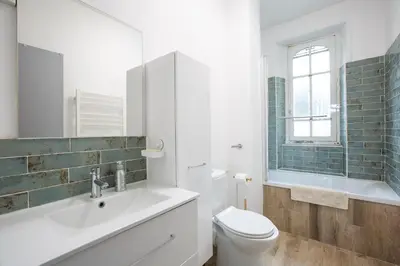 Salle de bains dans l'établissement La Prévalaye - Proche du château de Pouancé